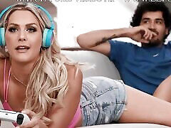 Gamer Girl Goes For The Better Dick.Savvy Suxx Brazzers