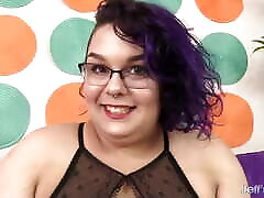 Hot Chubby Chick Simone de Boudoir Seeks Solo Pleasure