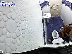 publiczna kamera toaletowa 1. ssanie obcych kogut w publicznej toalecie