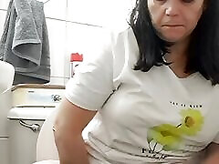 stepmom pink her pussy on the 2 mommys blond lid what a pleasure
