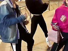 mädchen verrückt surpris für kerl auf boot roxi lippen anna batman