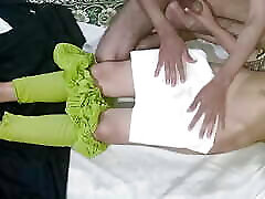 Indian Desi Bhabhi Massage Service- Bhabhi ko desi massage dekar choda Hot and sexy Bhabhi - need body massage