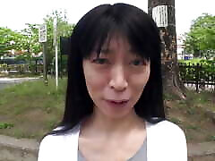 Late-blooming mature woman very erotic figure 11