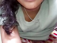 पाकिस्तानी हॉट सेक्सी पत्नी होटल के कमरे में laura boqueteia bruno ईद पार्टी में नग्न पट्टी नृत्य करता है
