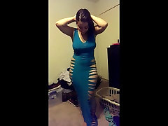 пакистанское телочка twerks в откровенном платье