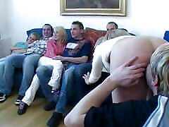 It&039;s still a party - pics of me orgy