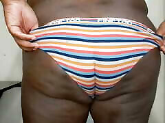 Chubby hitch hiker fucks for ride Sissy, Shaking her ass Then Play with toy