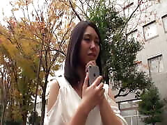 M746G04 Assault interview with a beautiful young wife Mr.Ms. going to the city! The frustrated young wife Mr.Ms. is worried about the big of the young AD after shooting and finally rips off! - Climax SEX with a huge and instinct exposed!