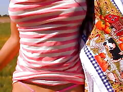 Hot Summer Day Playing with My GF pula mare Outdoors
