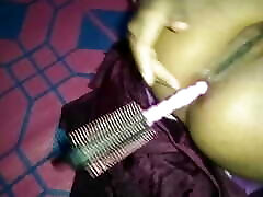 heiße basanti bhabi ficken muschi mit kleinem desi-dildo