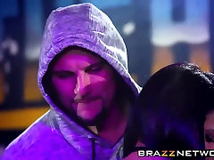 के बाद twerking अपने गधे बंद वे एक कठिन गुदा ड्रिलिंग