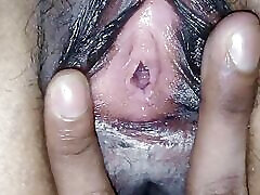 ma incident accident sex serrée crémeuse devient heureuse avec les doigts de mon nouveau voisin