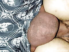 er füllt mich mit sperma und stopft meine cremige muschi mit einem dildo, dazzlingfacegirl
