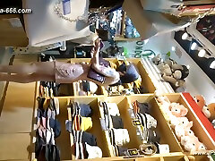 peeping chodna shopia amateur upskirt.221
