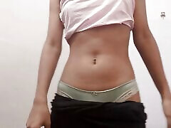 ma chatte juteuse et crémeuse - cumshot catcher indian girl