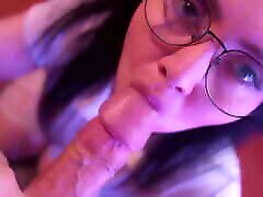 Naughty Woman Gives Blowjob Her Paramour&039;s.