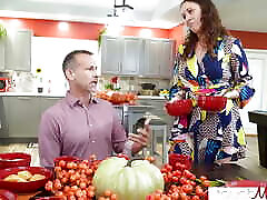 Stuffing My Wife&039;s Moist "cherry Pie" with Another Man&039;s Meat on Thanksgiving - Touchmywife -