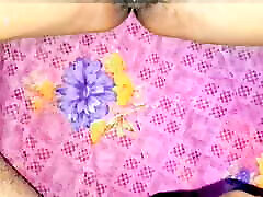 indyjski desi hauswaif rani bhabhi ki chudayi devar ne bhabhi ko ghodi bana ke choda indyjski szkoła dziewczyna szyja