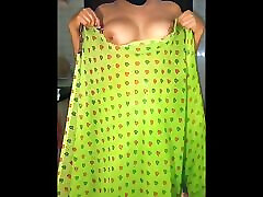 نگاهی به Savita bhabhi & 039; s رقص MMS همه