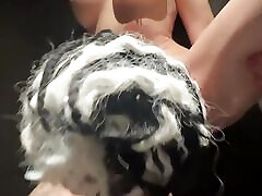 热气腾腾的热水淋浴性别与我美丽的情妇。