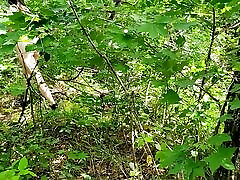 Young wife undresses and walks ninas japonesas putas in a forest park