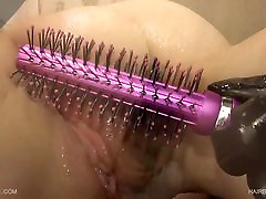 Hairbrush - Jeby - QueenSnake.com - QueenSect.com