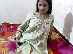 अकेले देख कर देवर ने जबार दस्ती पेला