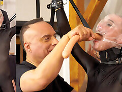 breathplay con dildo duro-deepthroat in schiavitù da sottomesso magro subostar-modello