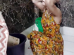 मुस्लिम लड़की का बाथरूम एमएमएस वीडियो वायरल