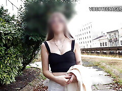 belle natacha de 18 ans premier casting sexy