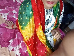 Desi indian girl romantic fucking by his collage boyfriend .