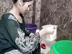 College girl ko paise dekar jabar dasti pela