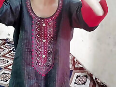 Indian muslim girl ko paise dekar jabar dasti pela