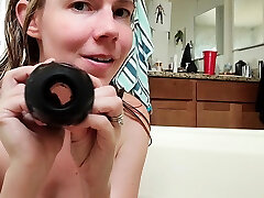 Webcam Solo Teen she rubs two dicks Free Amateur Porn Video