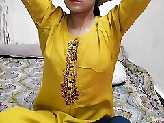Indian muslim girl ko paise dekar jabar dasti pela