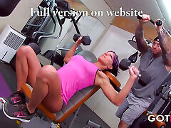 Got Mum - A Fitness MILF is Fucked Hard at the Gym while Training