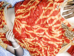 enlèvement de vaishnavy churidhar et sexe chaud, couple mallu sexe romantique chaud, robe de fille mallu ouverte et sexe chaud avec mari, sexe chaud