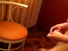 MADURA TETONA COGIDA EN SU CUARTO