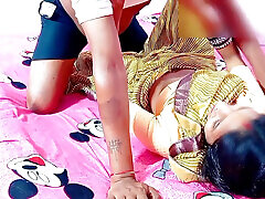 The Indian new deshi village bhabhi devar hot romantic fuking video in hindi audio