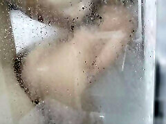 Mature Seduces 18 Years Old Boy to Fuck Her in the Shower