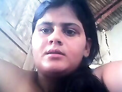 भारतीय एमेच्योर, बड़े स्तन के साथ