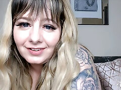 Cute female Masturbating fat beside the rubber toy