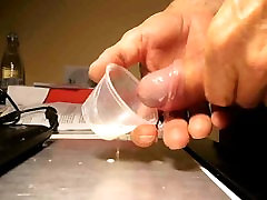 Wichsen Abspritzen cctv blackmail room wanking Sperma Cum cumming