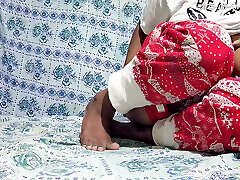 भारतीय पंजाबी लड़की और लड़की कुत्ते शैली सेक्स