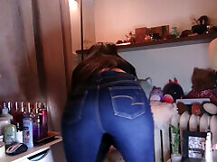mi culo se ve bien en jeans