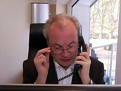 Caliente adolescente secretario puto viejo jefe cum golondrinas en 69 sexo