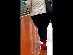 Extreme milf
