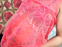 Desi Girlfriend Dances Like a Whore in Her Bedroom