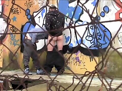 Sketboy - Blow job outdoor