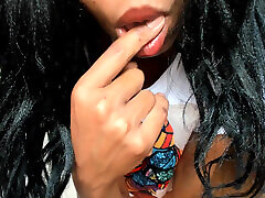 Big-ass ebony slut, talking naughty Big-ass ebony slut, talking naughty